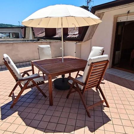 La Mansarda Apartment Castel Di Sangro Bagian luar foto